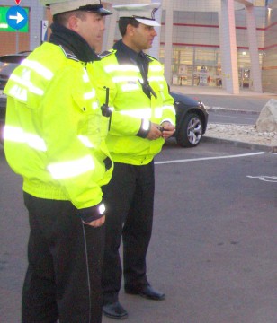 Poliţia Locală din Constanţa poate asigura ordinea şi liniştea publică? Ce răspunde Primăria